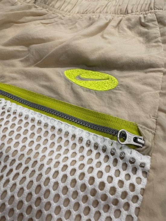 Nike Running Shorts - Picture 2 of 5